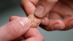 la verità sull'uso delle monete da 1 e 2 centesimi