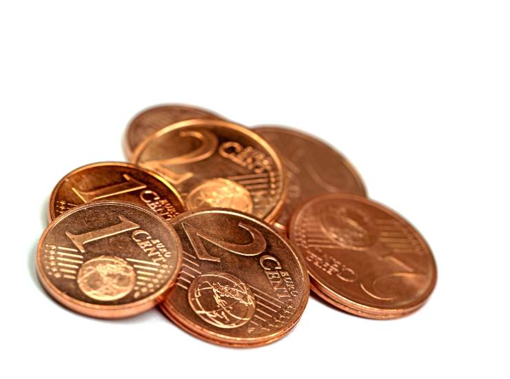 la verità sull'uso delle monete da 1 e 2 centesimi di