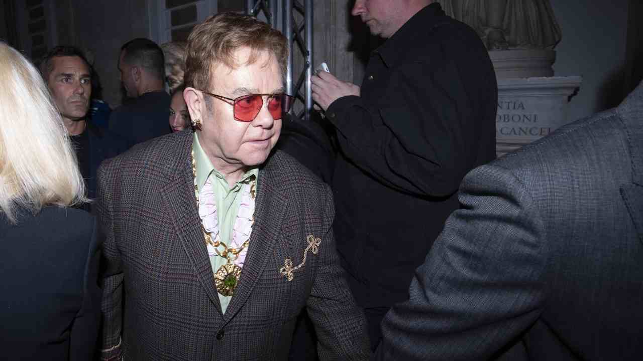 Elton John rivelazione durissima